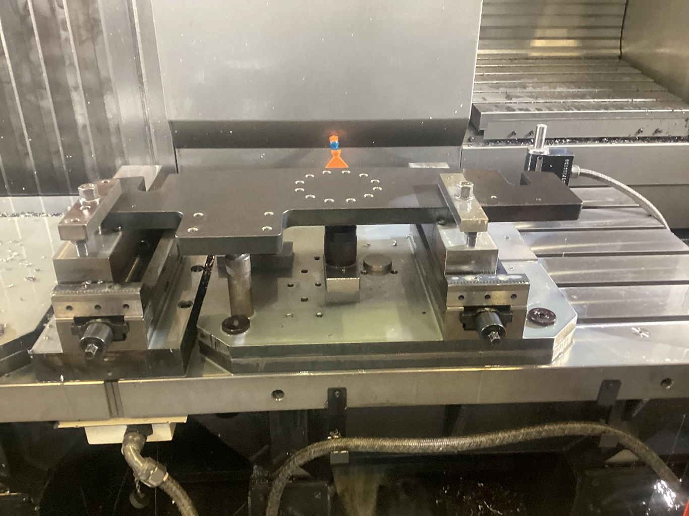 meccanica_futura_mazak_VTC-600C_2